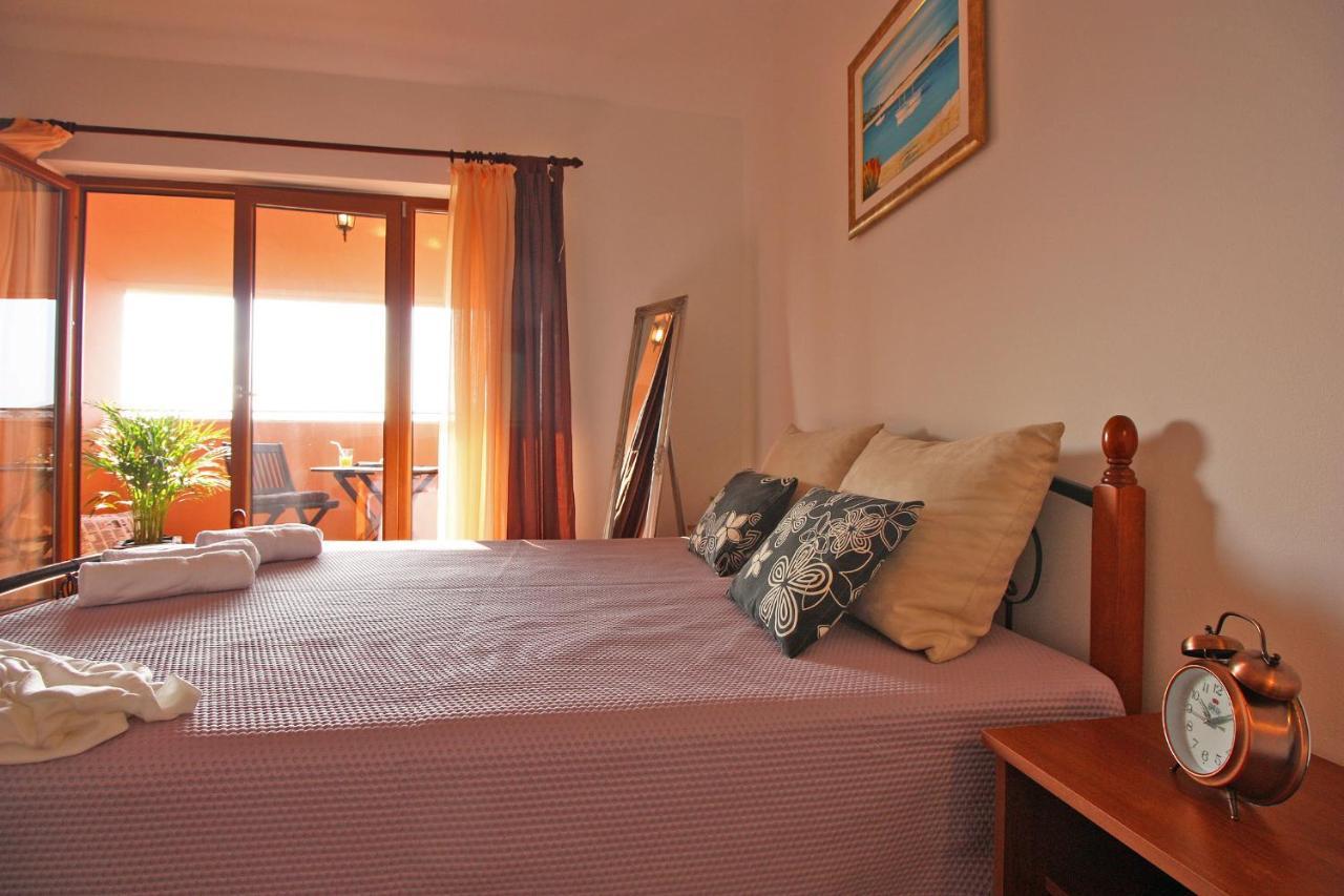 Brijunisol - 3 Apartments Top Position Near The Beautiful Beach Fažana Exteriör bild