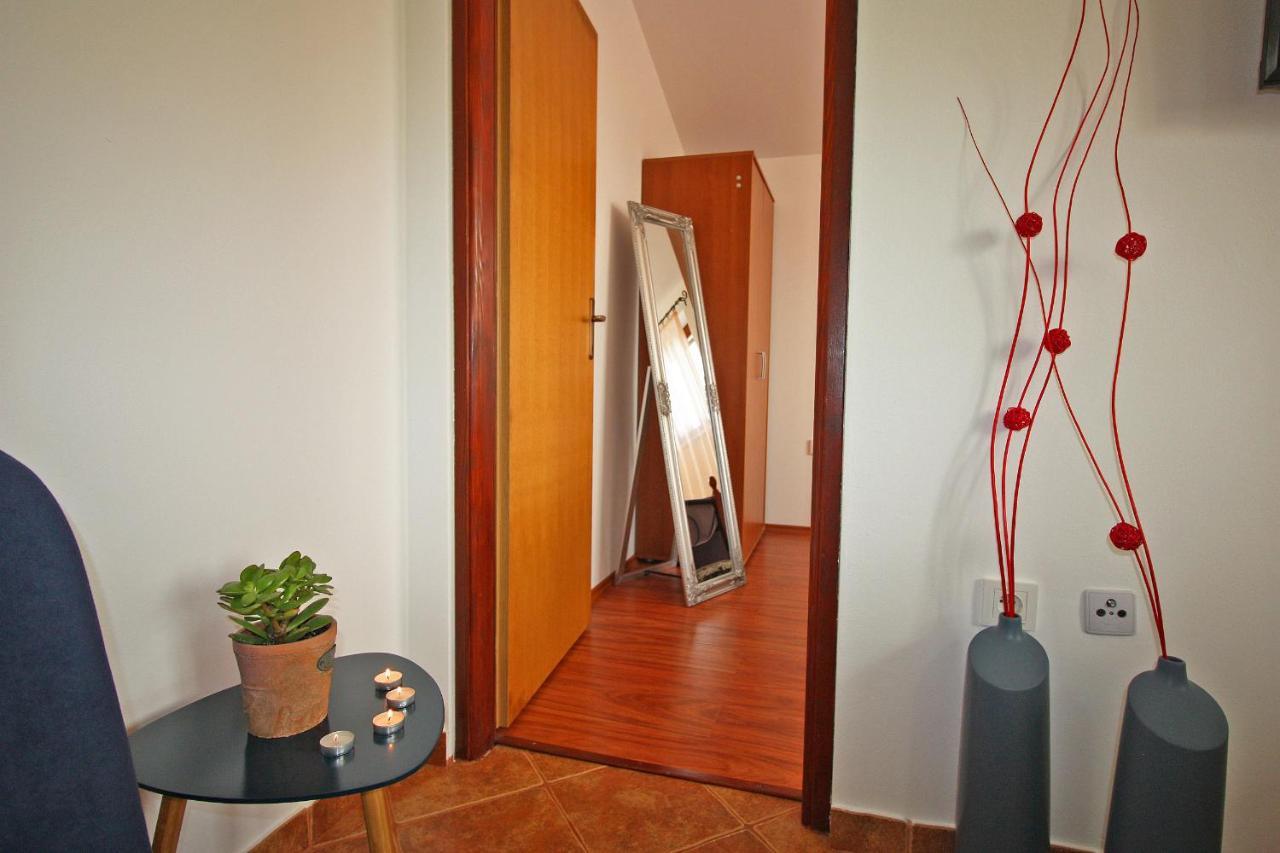 Brijunisol - 3 Apartments Top Position Near The Beautiful Beach Fažana Exteriör bild