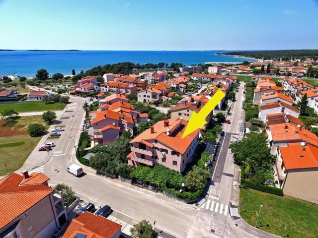 Brijunisol - 3 Apartments Top Position Near The Beautiful Beach Fažana Exteriör bild