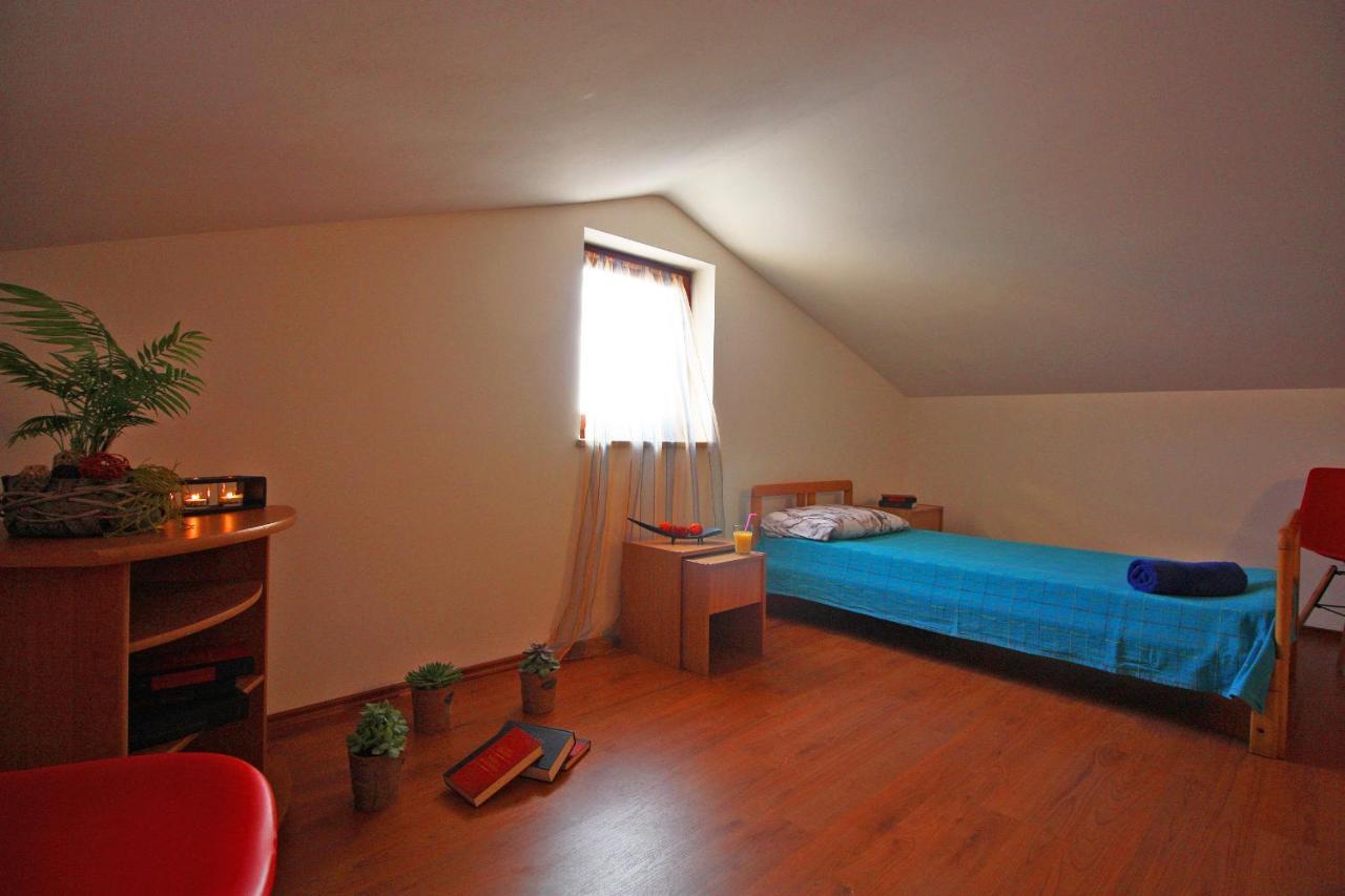 Brijunisol - 3 Apartments Top Position Near The Beautiful Beach Fažana Exteriör bild